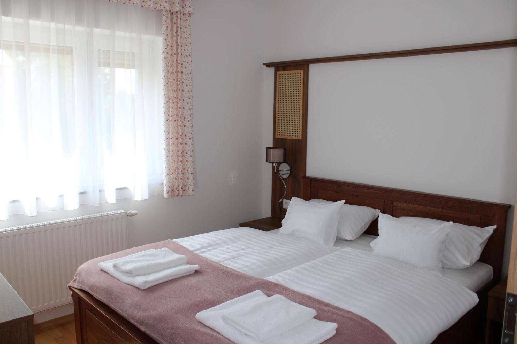Mara Apartman Buek 外观 照片